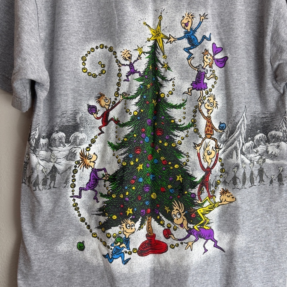 Dr Suess Grinch Christmas Vintage 2001 Shirt Size Medium Unisex - Picture 8 of 10